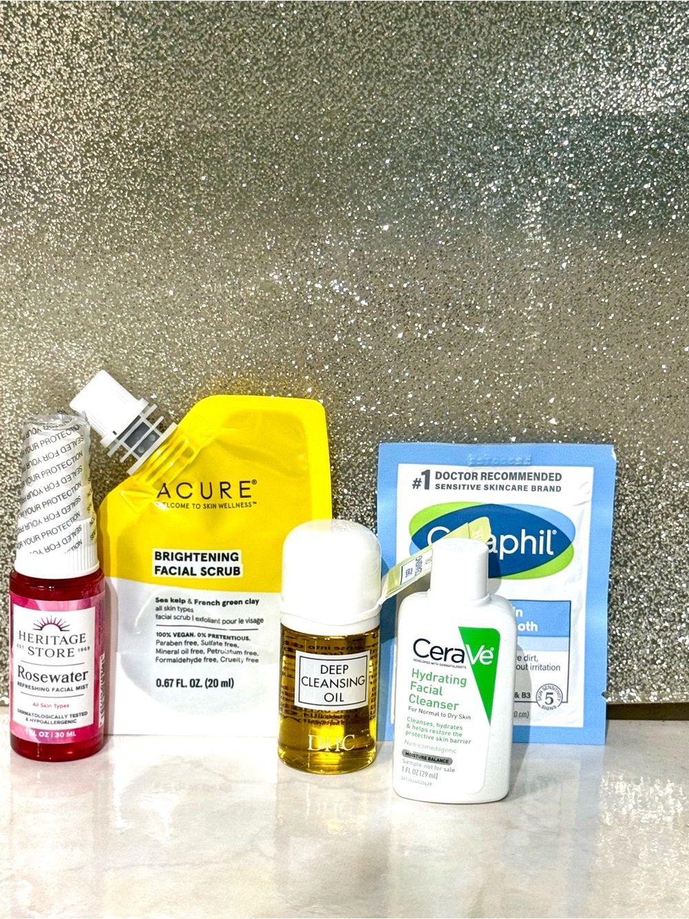 5 for $25 item 🌺 Mini Skincare Set